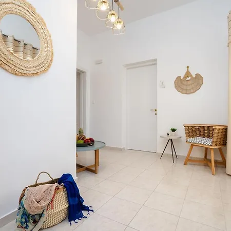 Naxosair1 Lägenhetshotell 3*