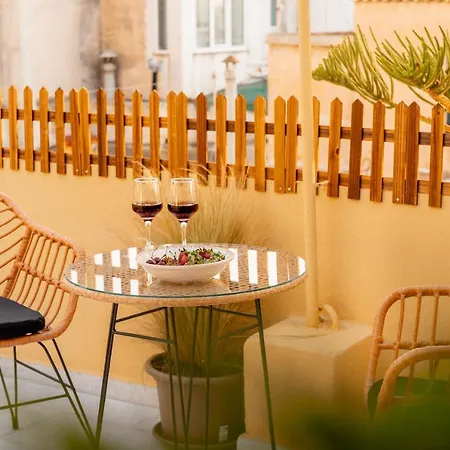 Lägenhetshotell Naxosair1 3*