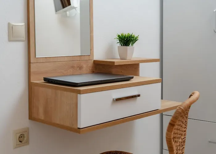 Naxosair1 Lejlighedshotel Naxos City